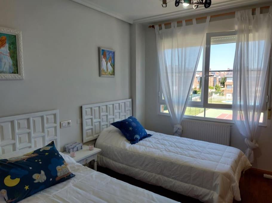 Chalet Urbano En Salamanca Santa Marta de Tormes Esterno foto